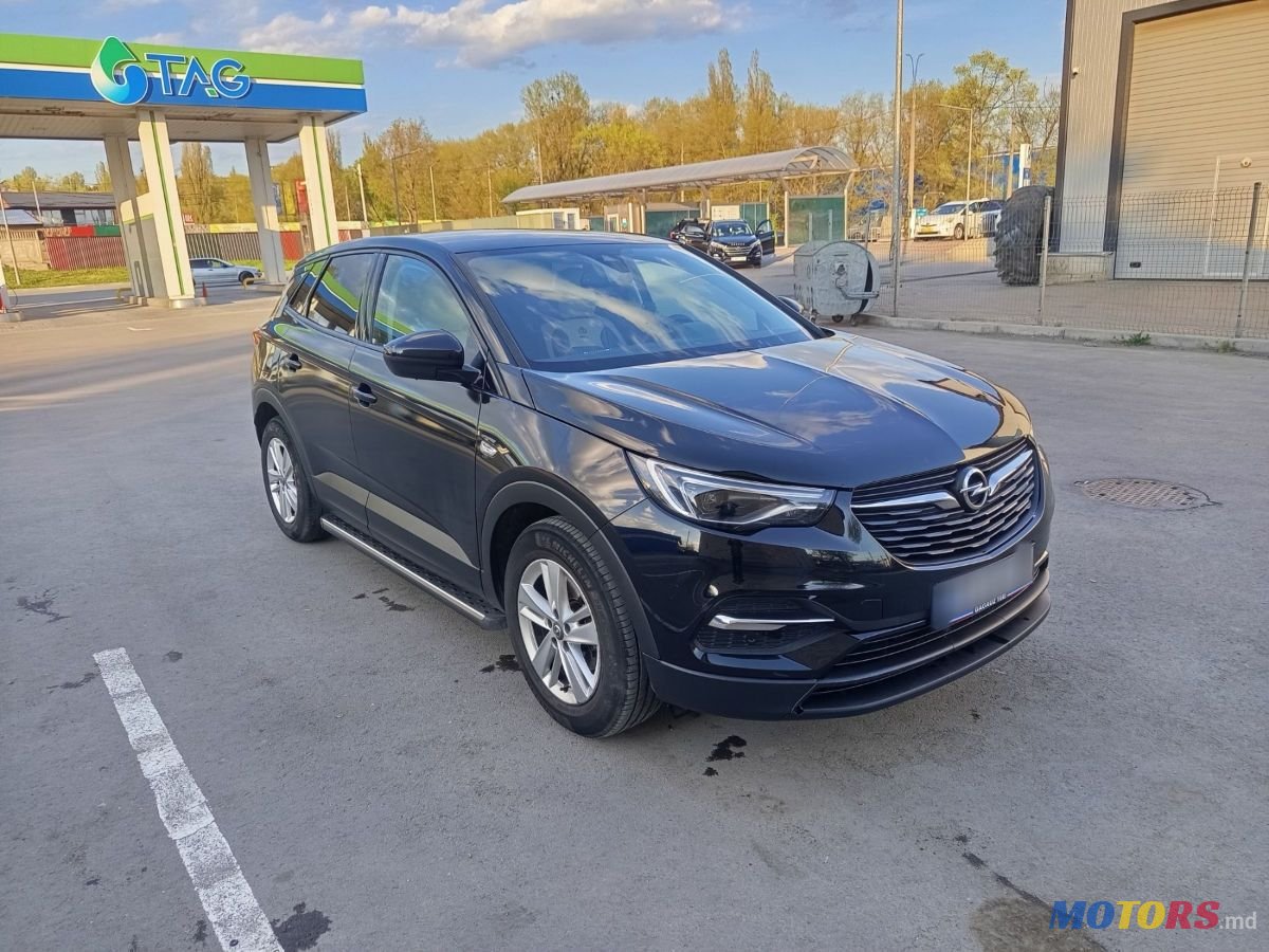 2018' Opel Grandland X photo #1