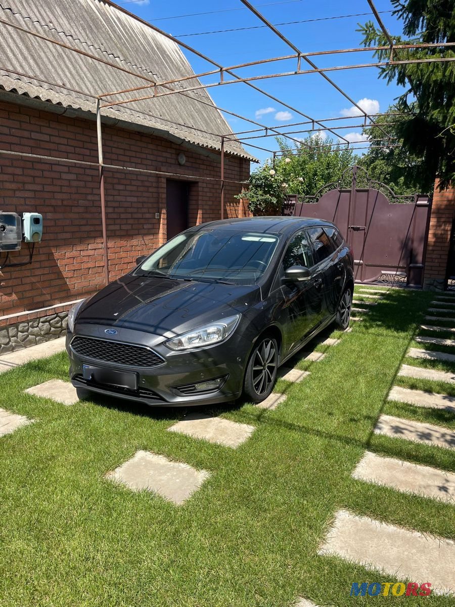 2017' Ford Focus photo #1