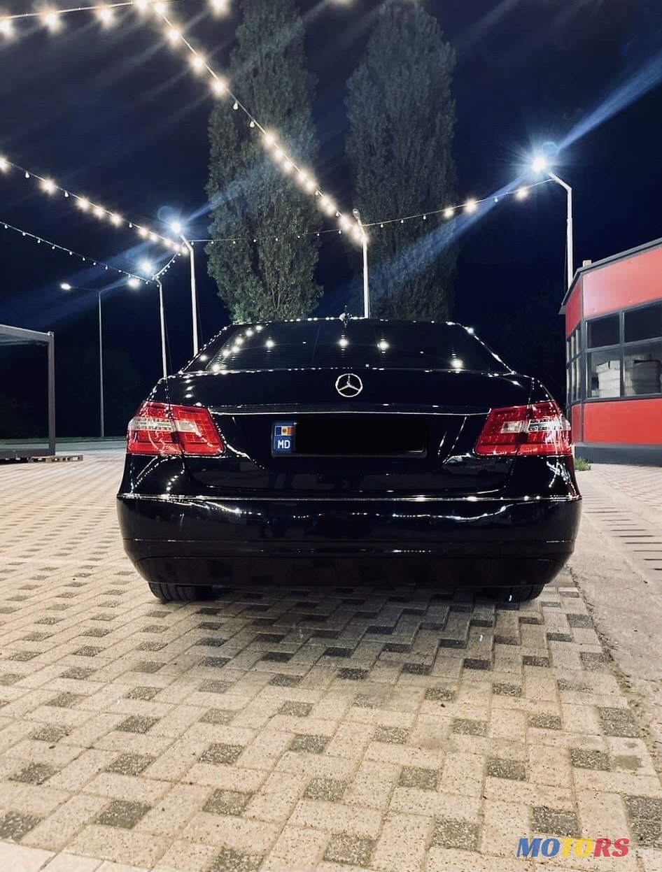 2009' Mercedes-Benz 250 photo #2