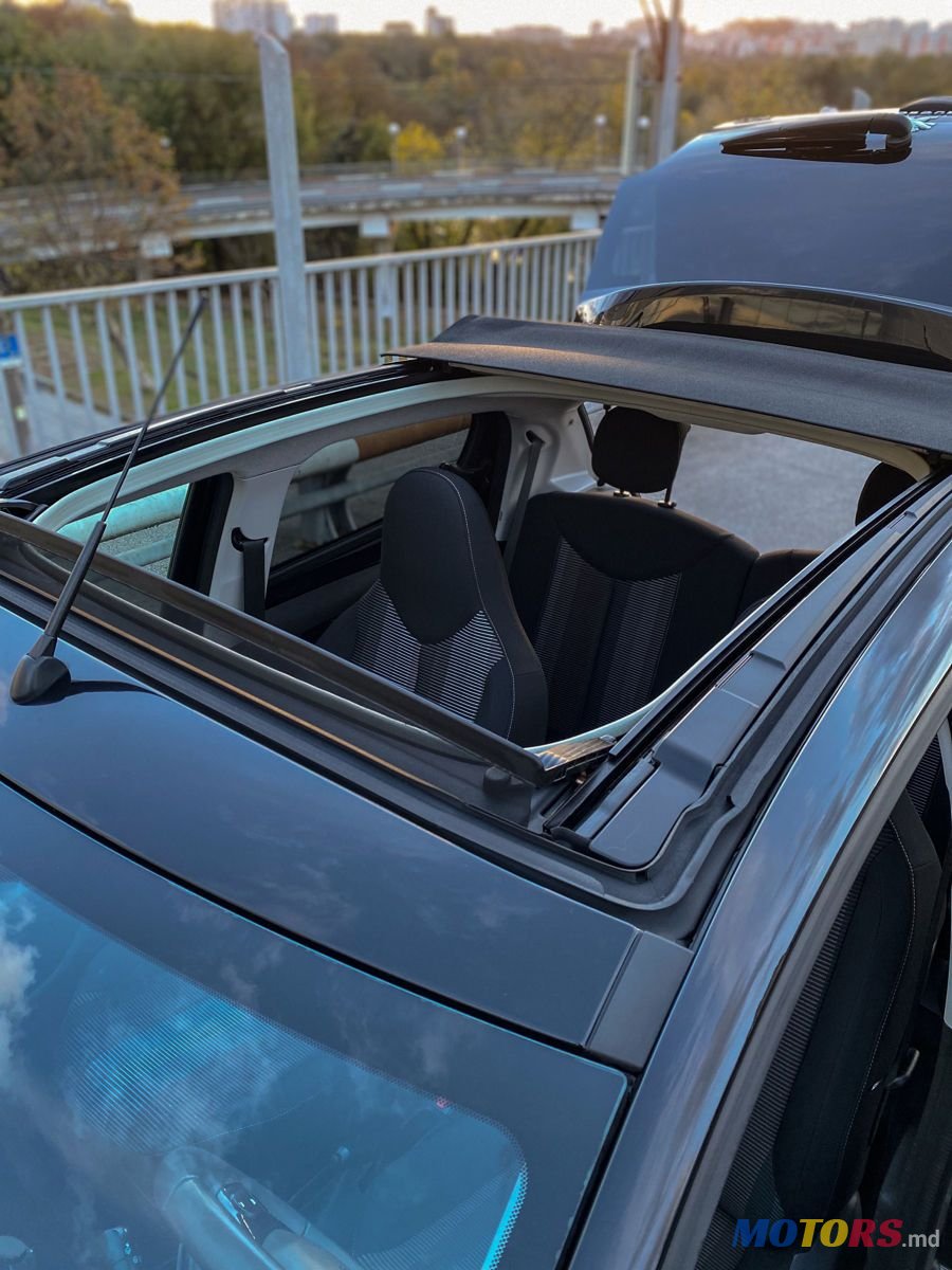 2014' Peugeot 108 photo #4