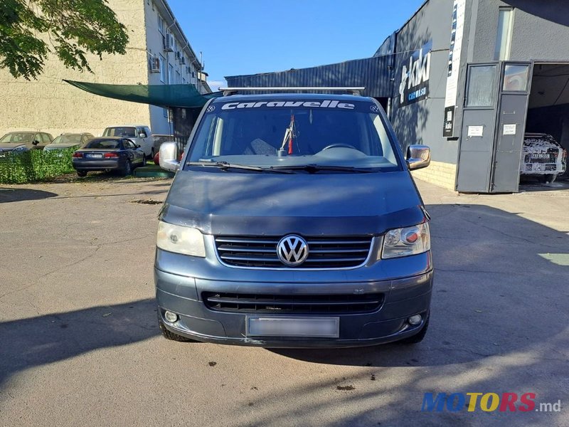 2007' Volkswagen Transporter photo #4