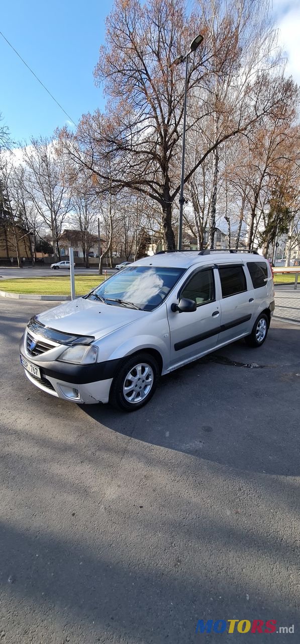2008' Dacia Logan Mcv photo #4