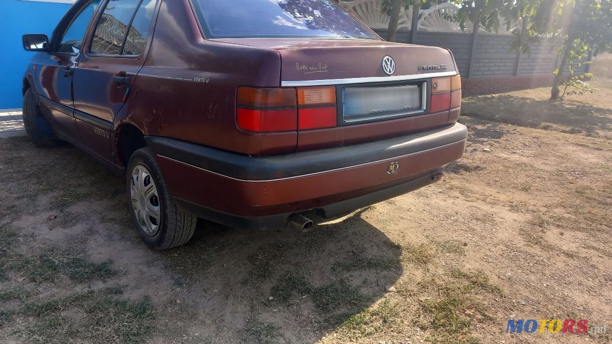 1994' Volkswagen Vento photo #1