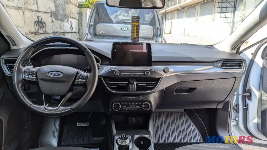 2019' Ford Focus photo #6