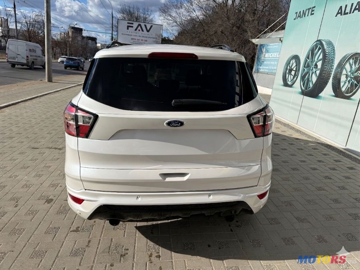 2017' Ford Kuga photo #3