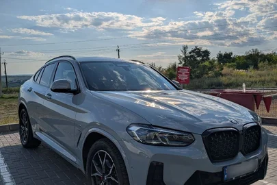 2022' BMW X4