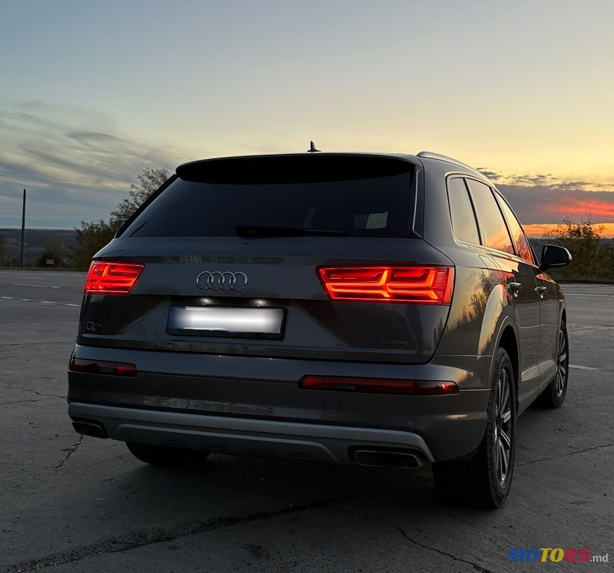 2018' Audi Q7 photo #6