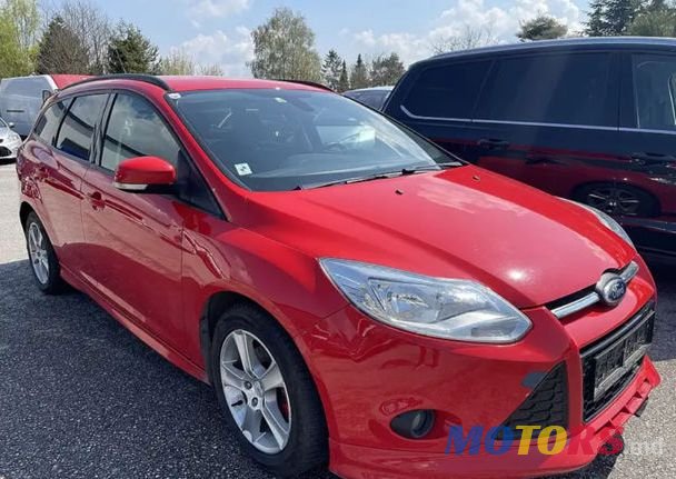 2013' Ford Focus photo #3