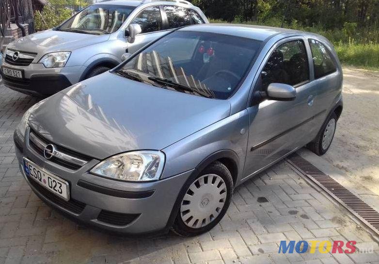 2005' Opel Corsa photo #1