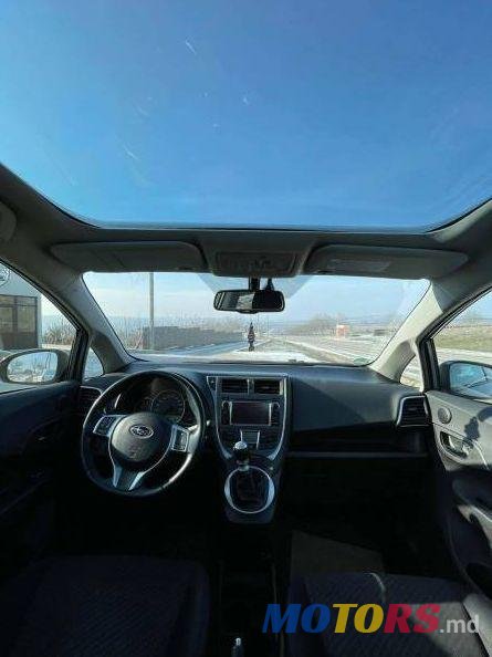 2012' Toyota Verso-S photo #4