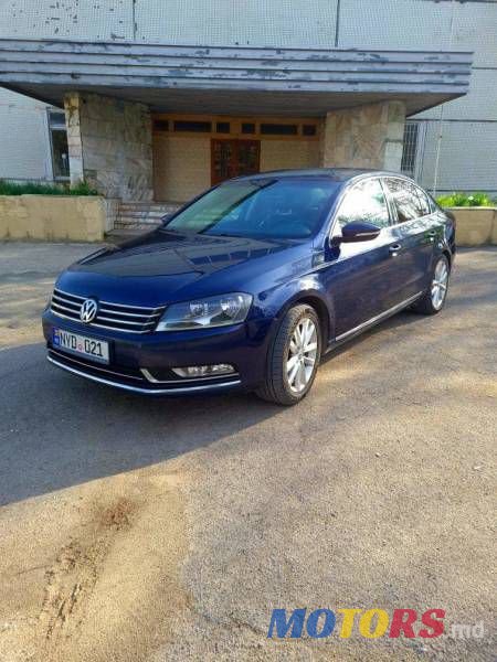 2012' Volkswagen Passat photo #1