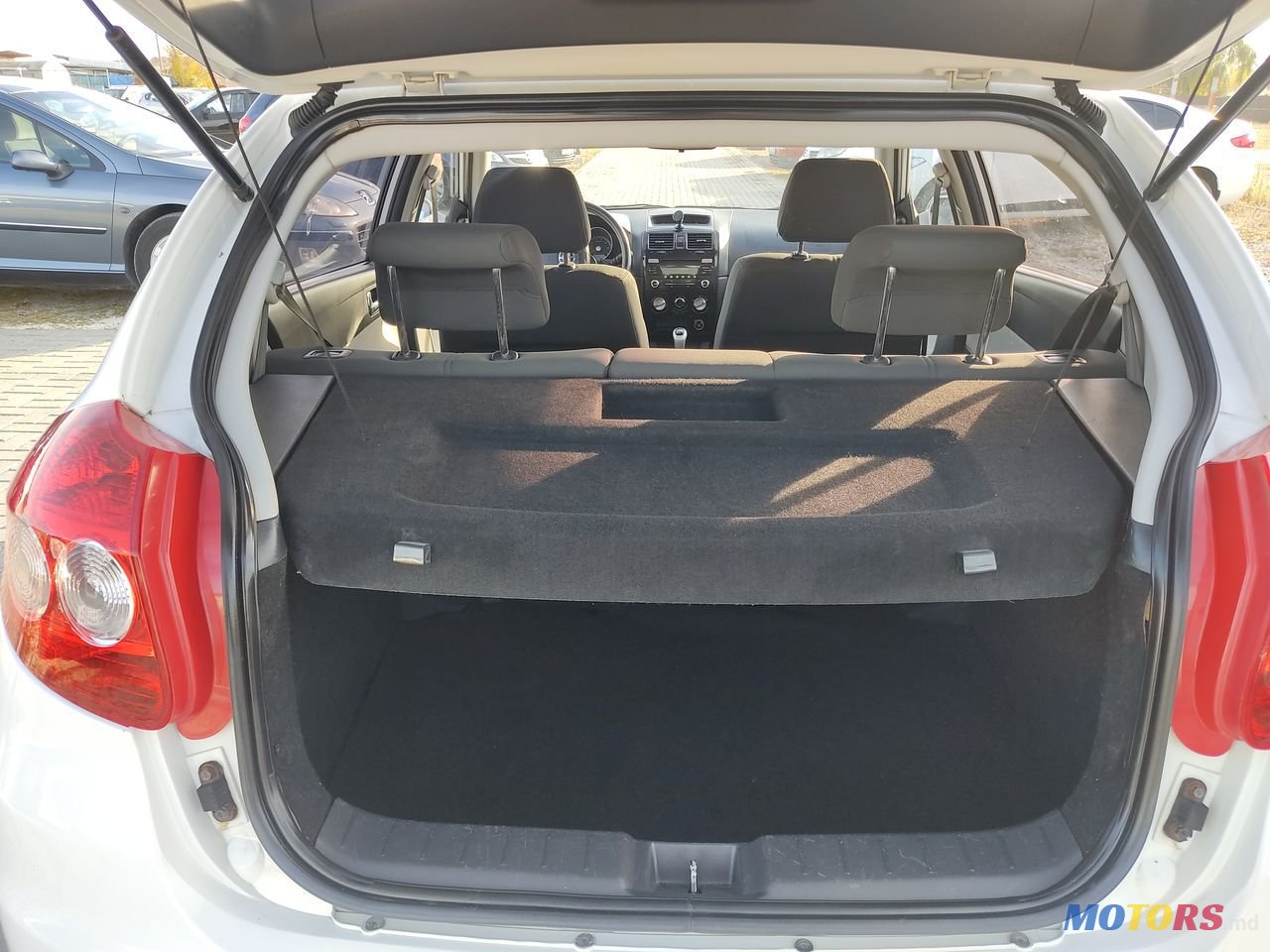 2010' Brilliance FSV photo #6