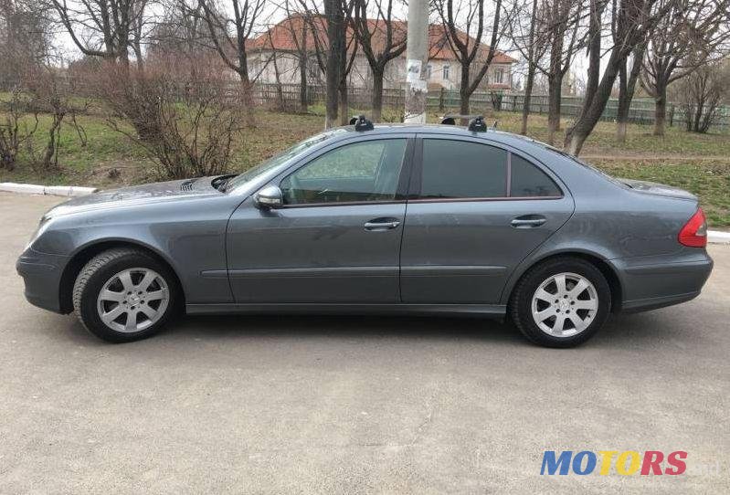 2006' Mercedes-Benz E photo #1
