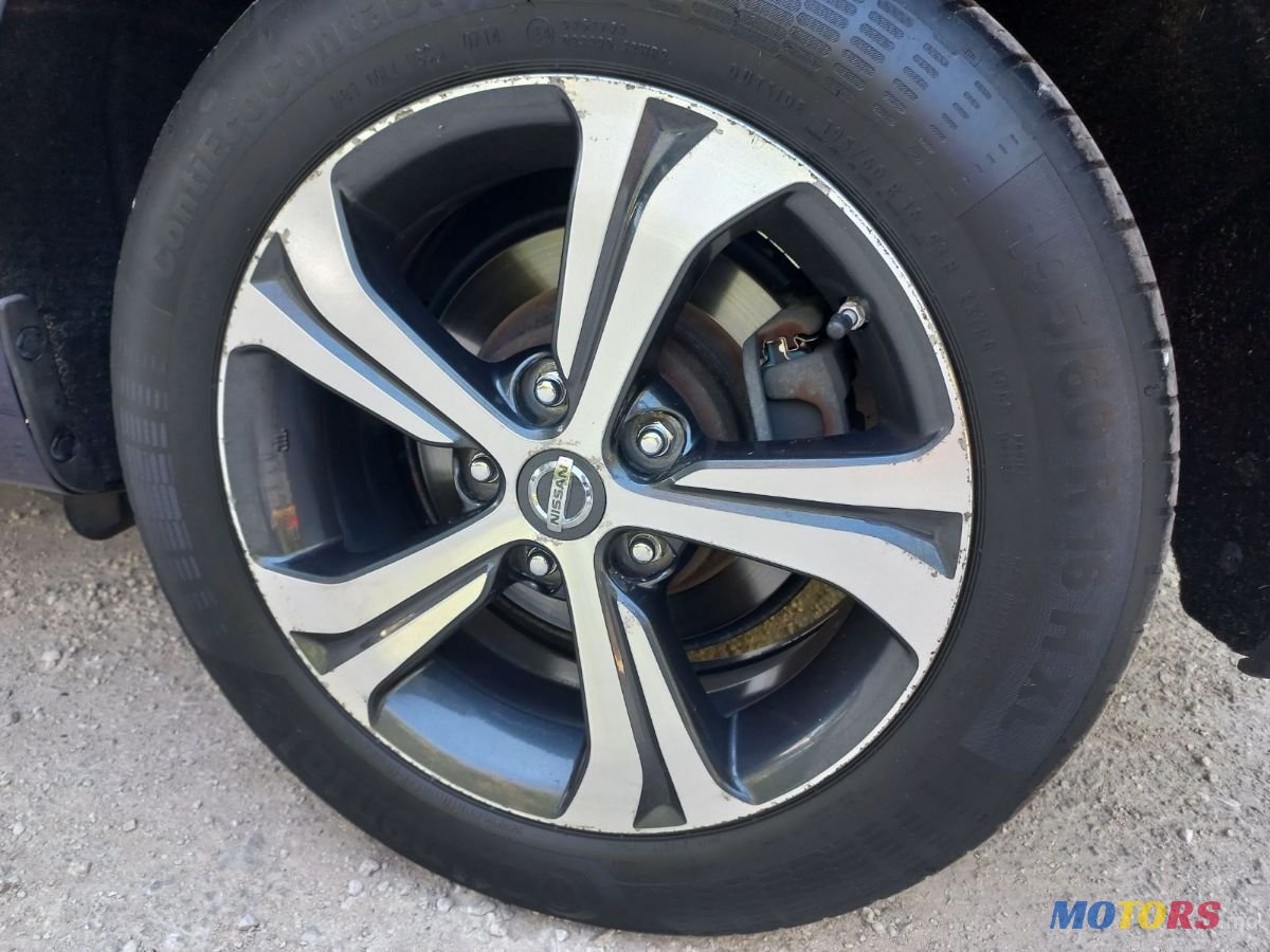 2014' Nissan Pulsar photo #4