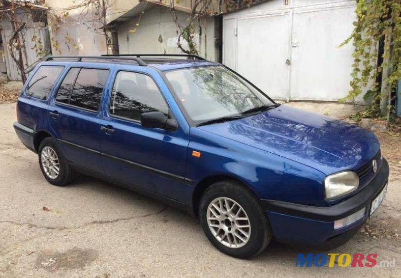 1995' Volkswagen Golf photo #3