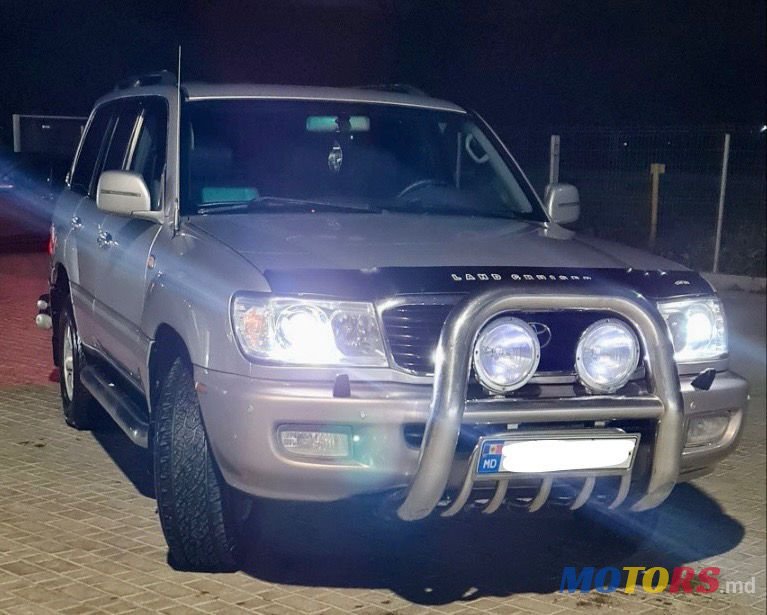 1999' Toyota Land Cruiser photo #5