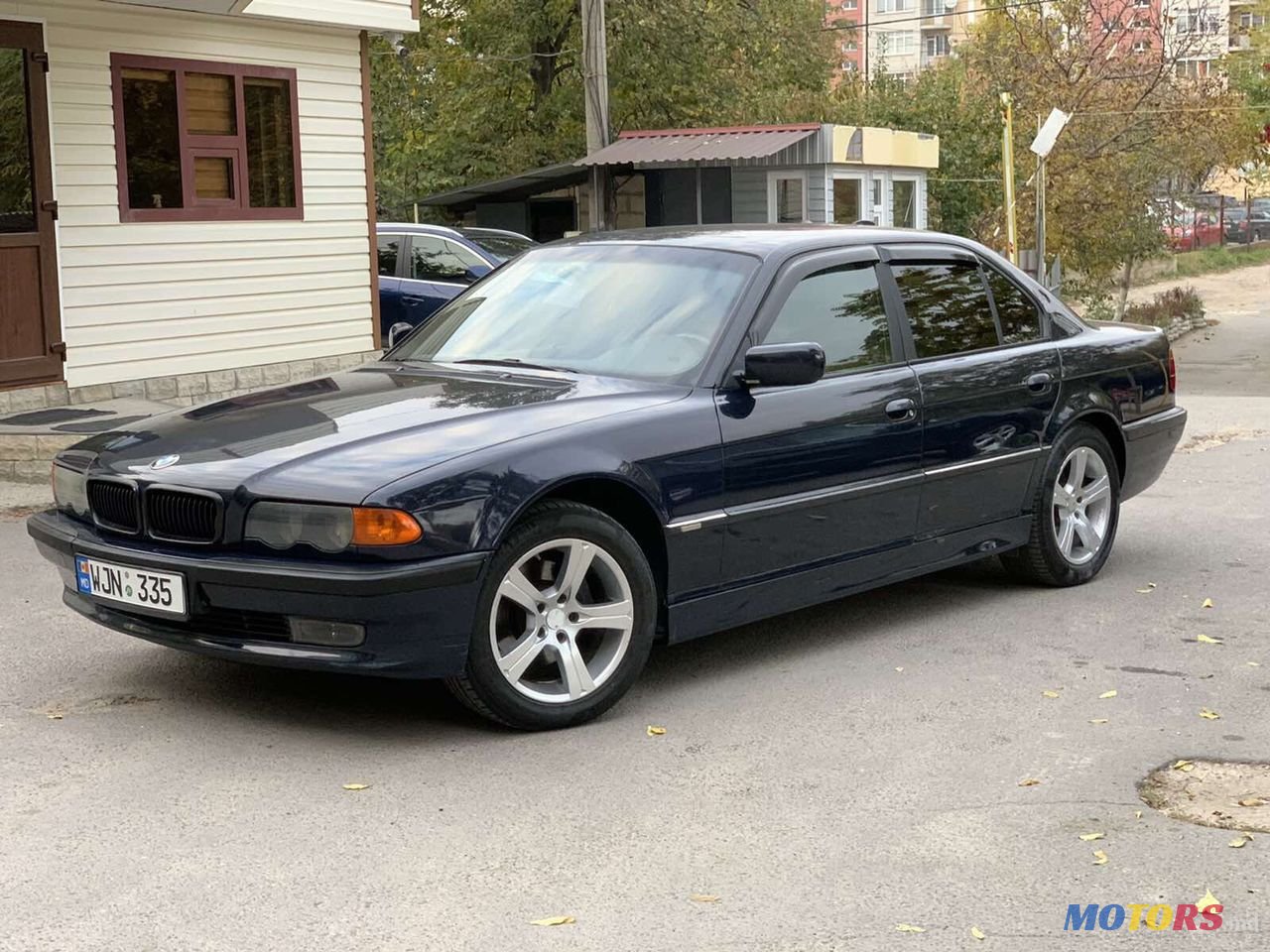 2001' BMW 7 Series photo #3