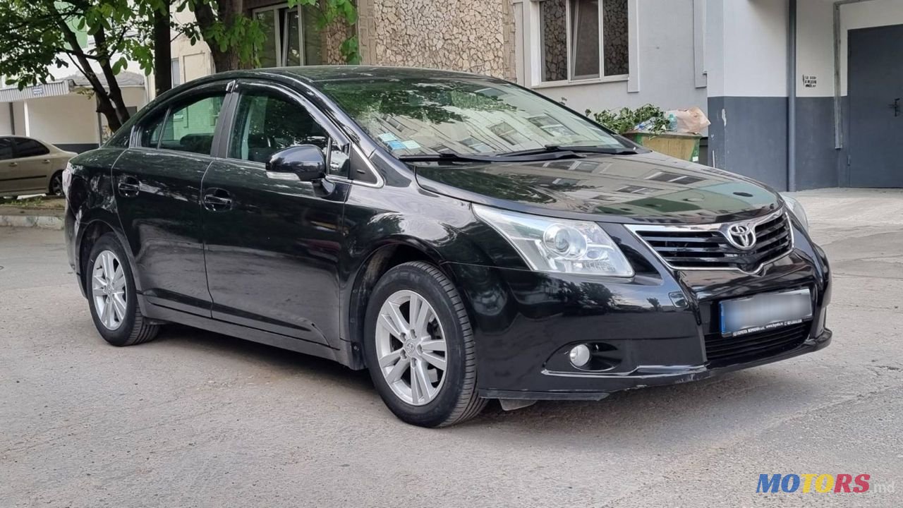 2012' Toyota Avensis photo #3