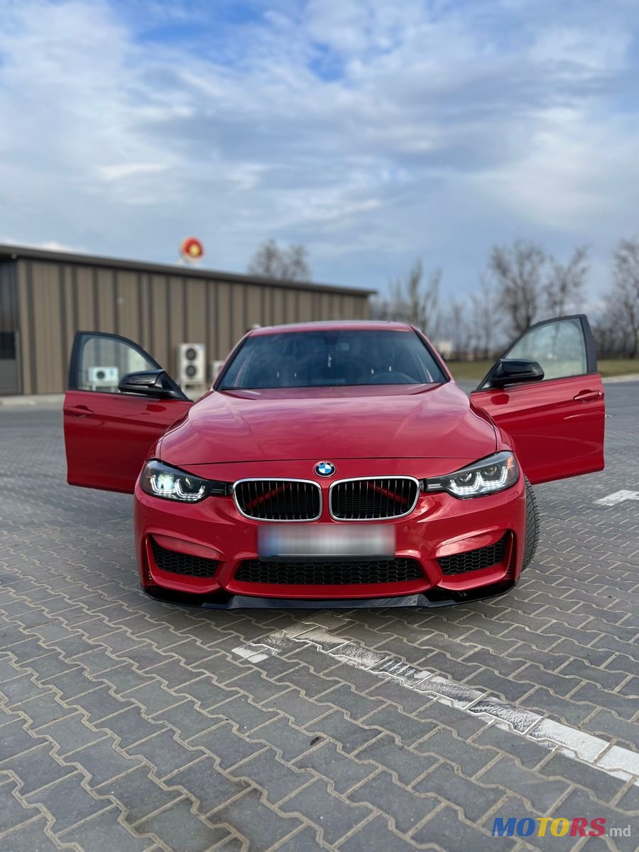 2016' BMW 3 Series photo #6