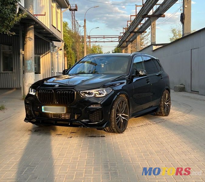 2018' BMW X5 photo #3