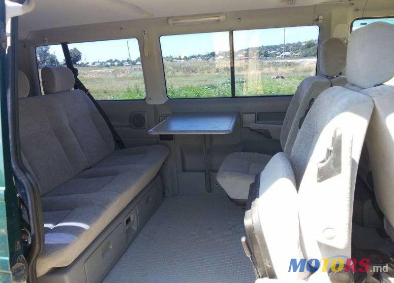 1998' Volkswagen Multivan photo #2