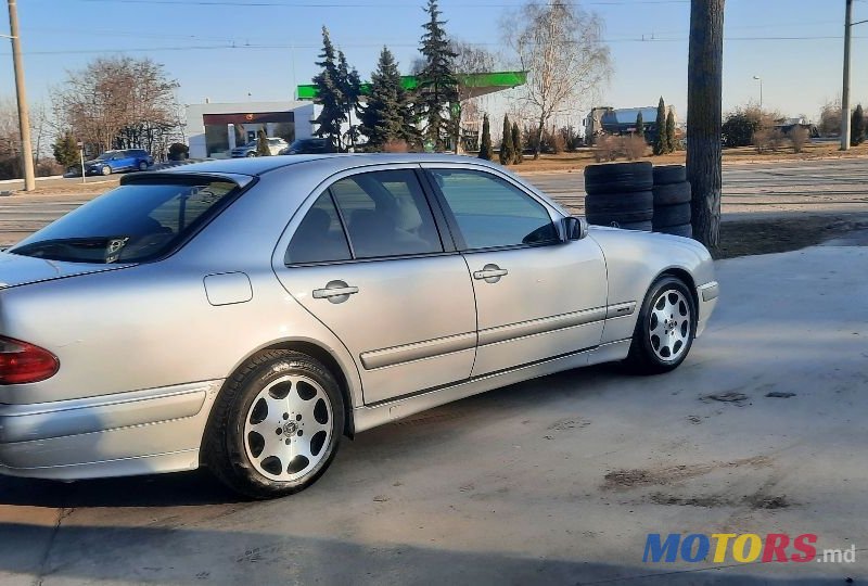 2000' Mercedes-Benz E-Class photo #5