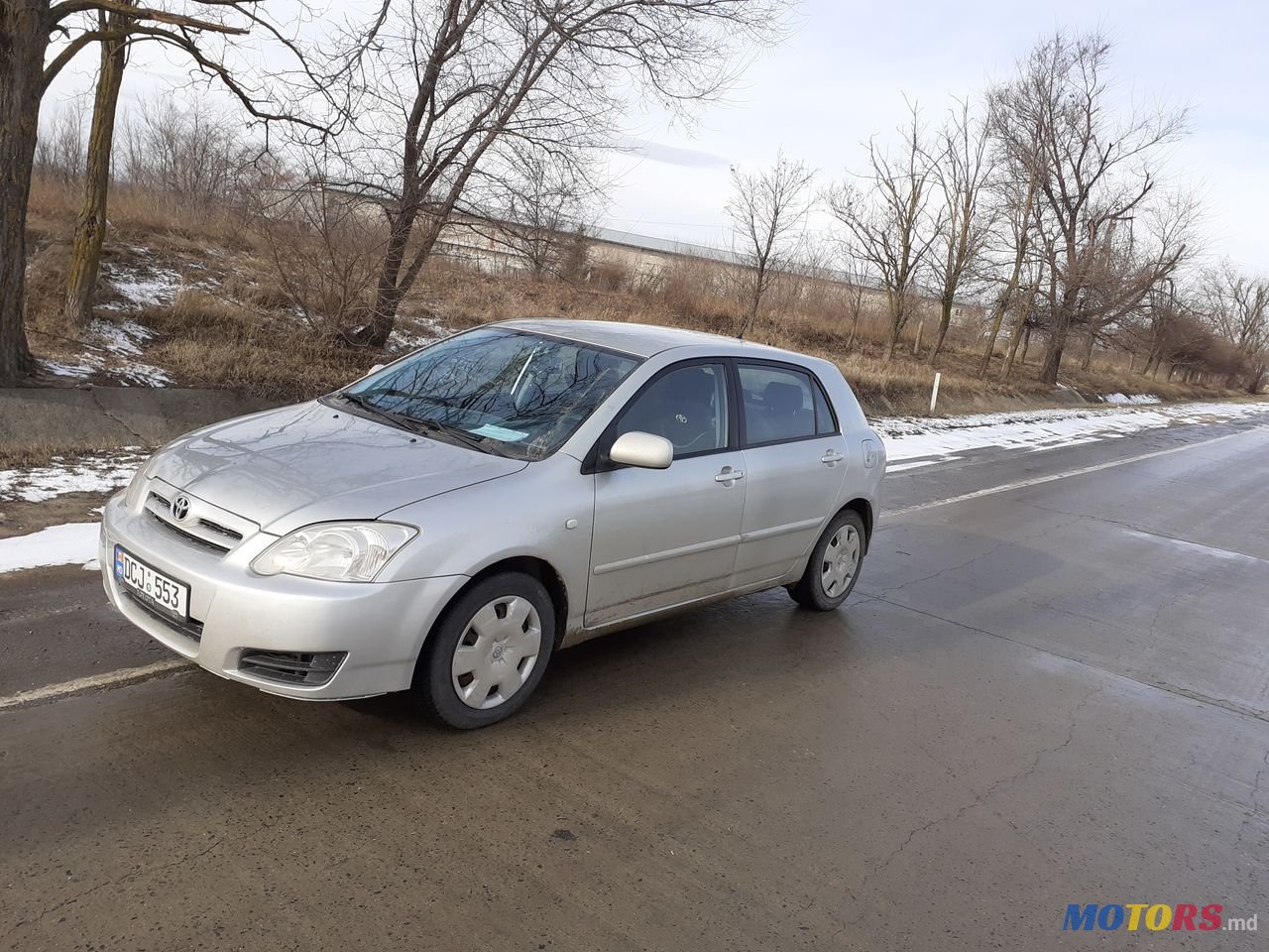 2005' Toyota Corolla photo #2
