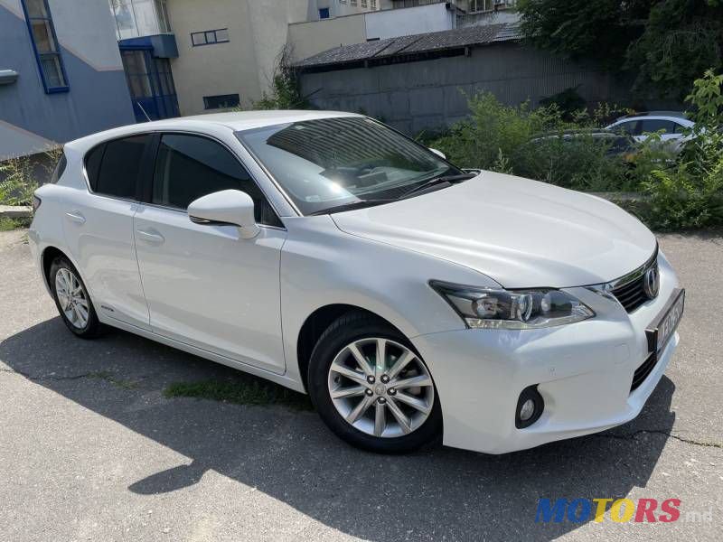 2012' Lexus CT photo #4