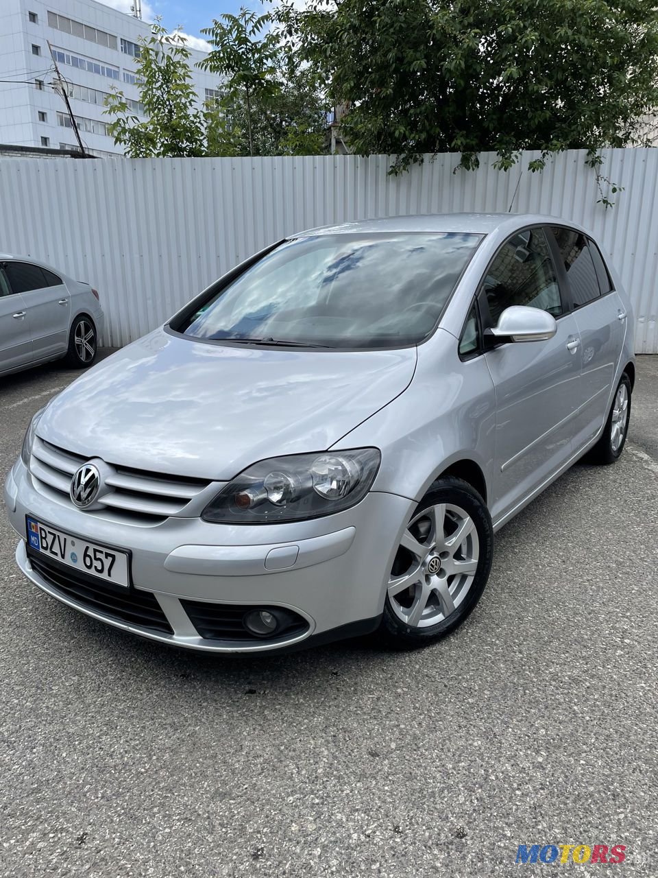 2007' Volkswagen Golf Plus photo #1