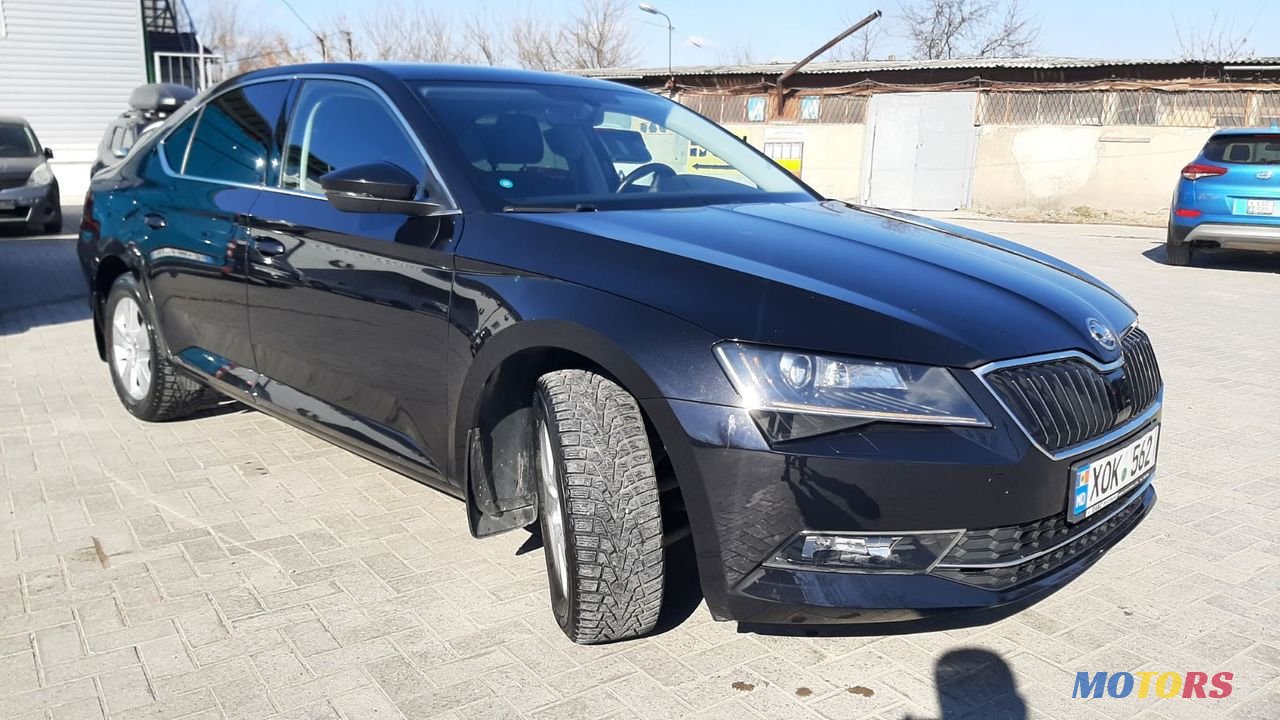 2017' Skoda Superb photo #2