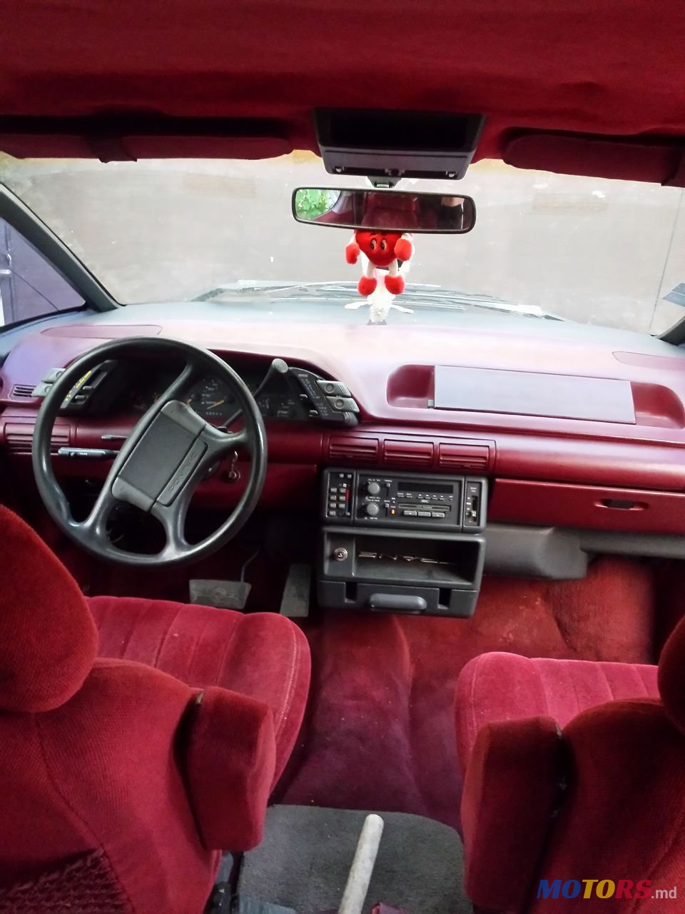 1990' Pontiac Trans Sport photo #1