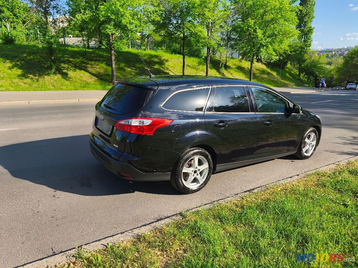2013' Ford Focus photo #4