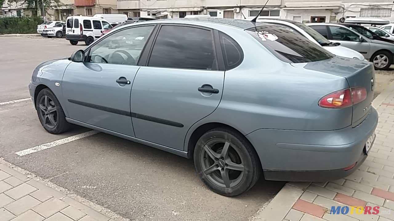 2007' SEAT Cordoba photo #3