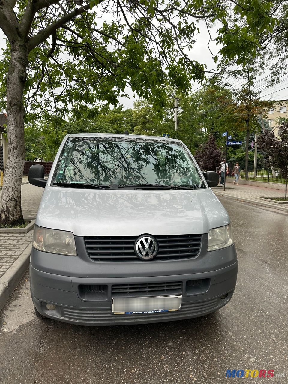 2005' Volkswagen Transporter photo #2