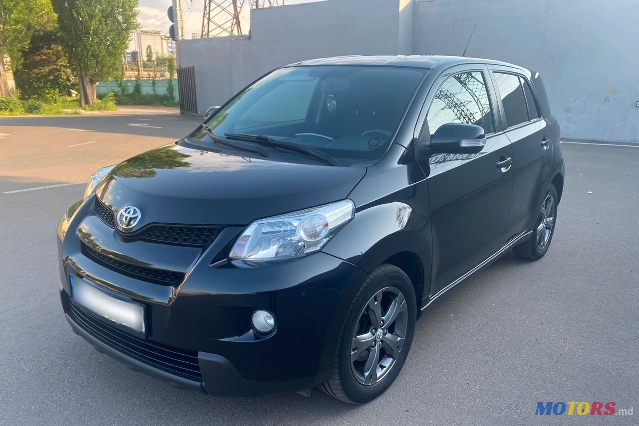 2009' Toyota Urban Cruiser photo #1