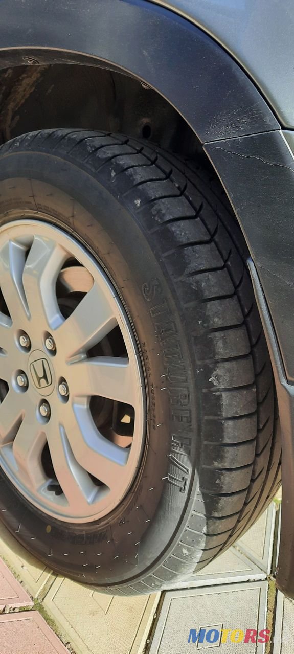 2005' Honda CR-V photo #5