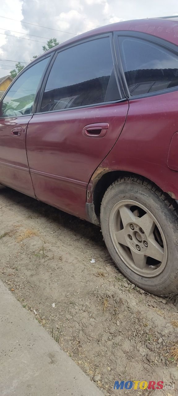 1993' Mazda 626 photo #1