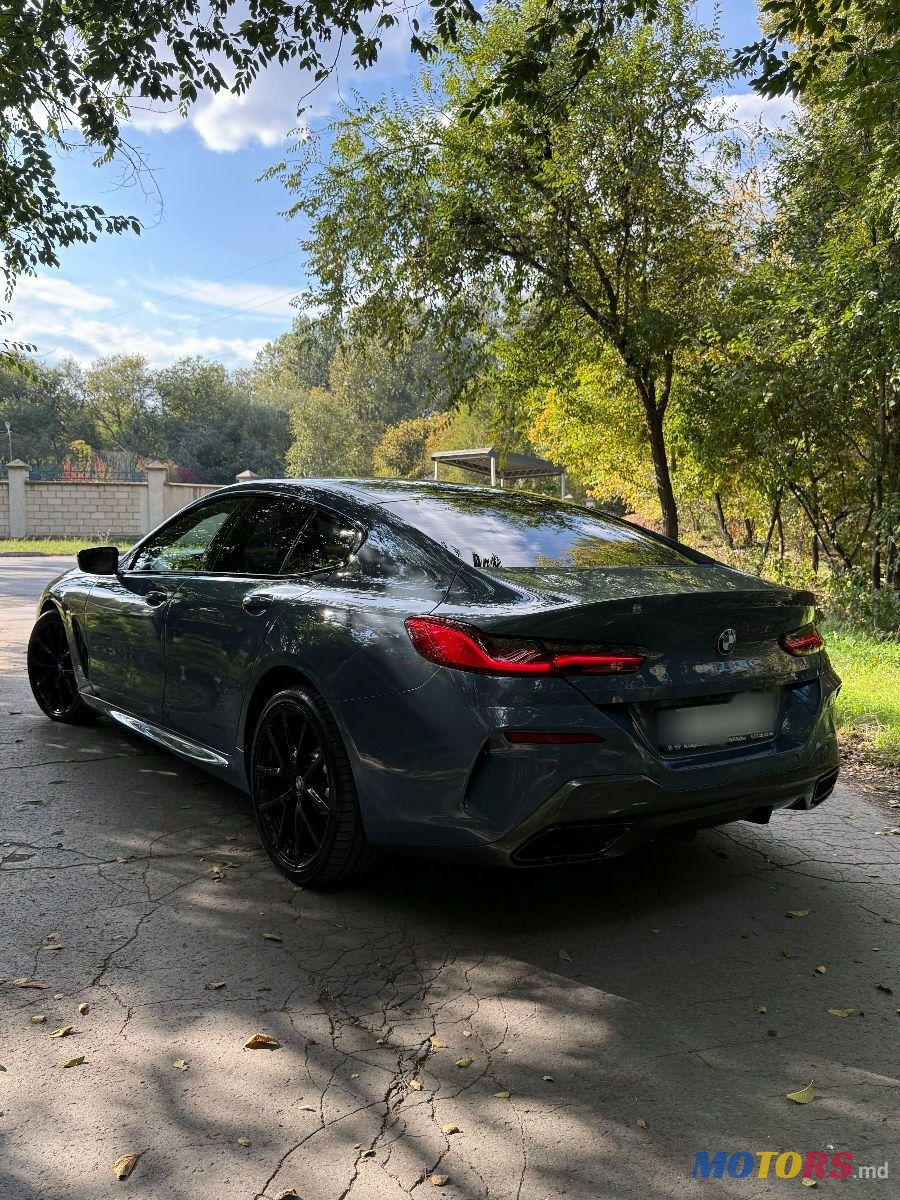 2021' BMW 8 Series photo #5
