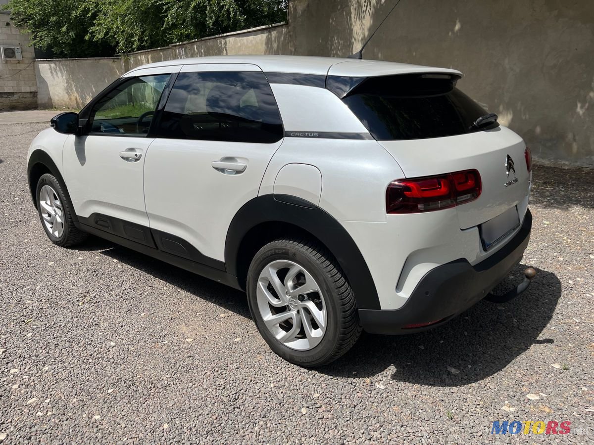 2018' Citroen C4 Cactus photo #4