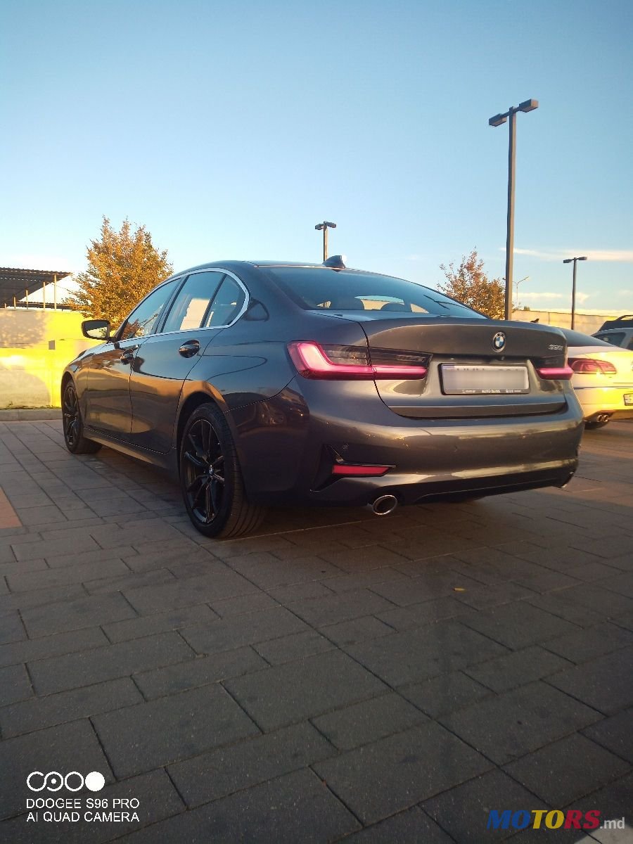 2019' BMW 3 Series photo #6