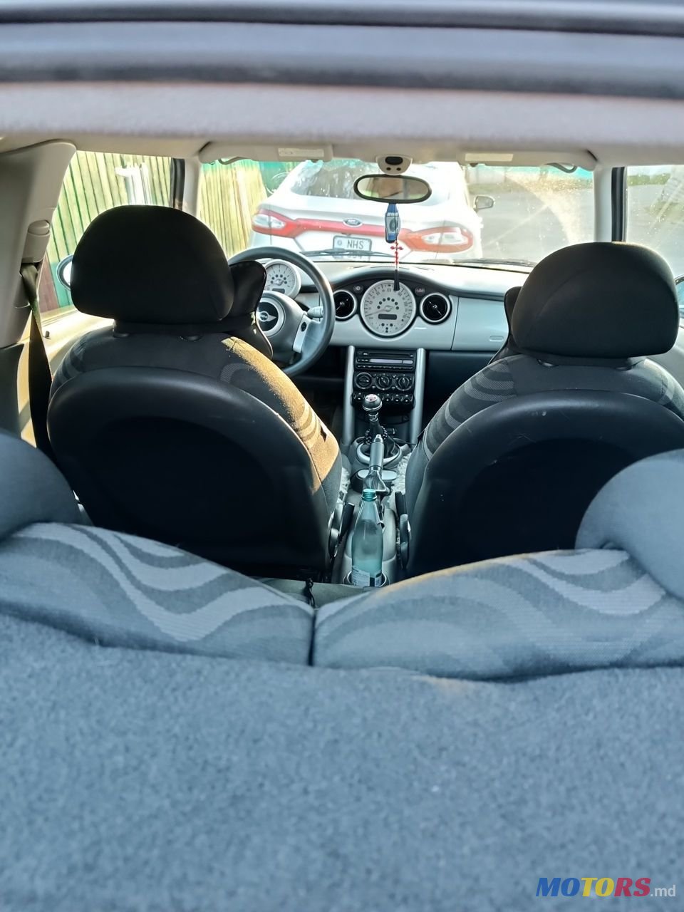 2002' MINI One photo #3