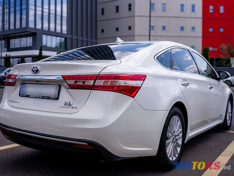 2014' Toyota Avalon photo #6