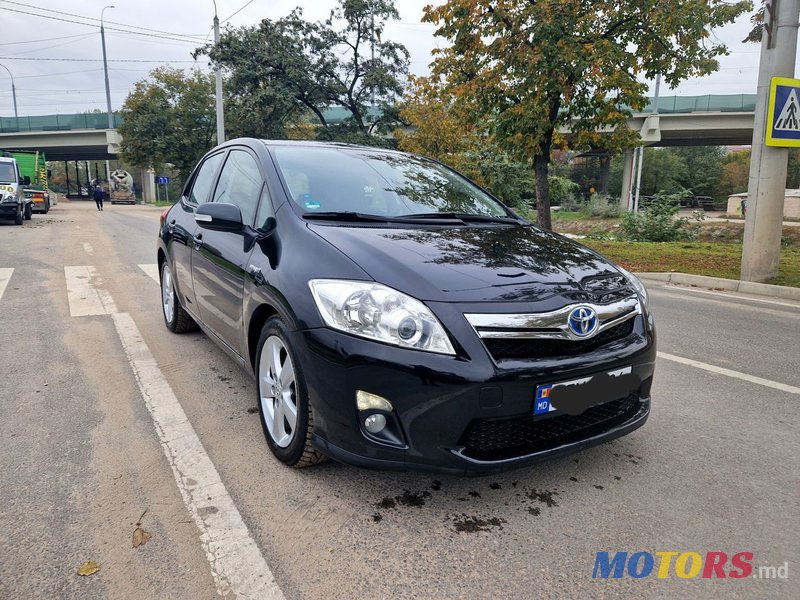 2010' Toyota Auris photo #1