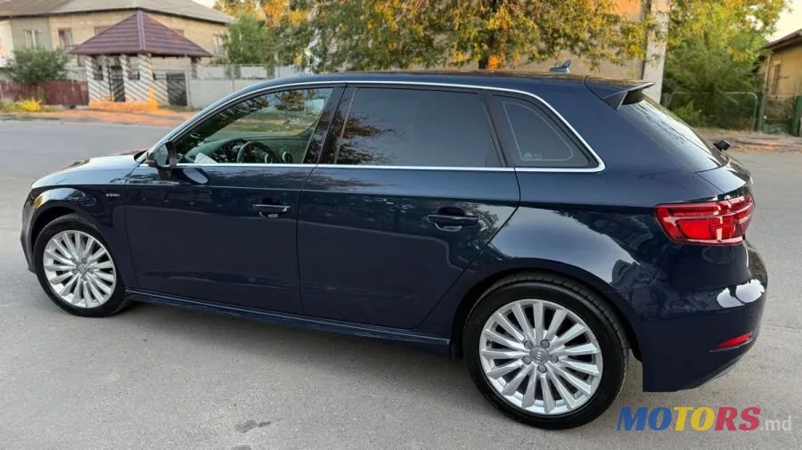 2016' Audi A3 E-Tron photo #5