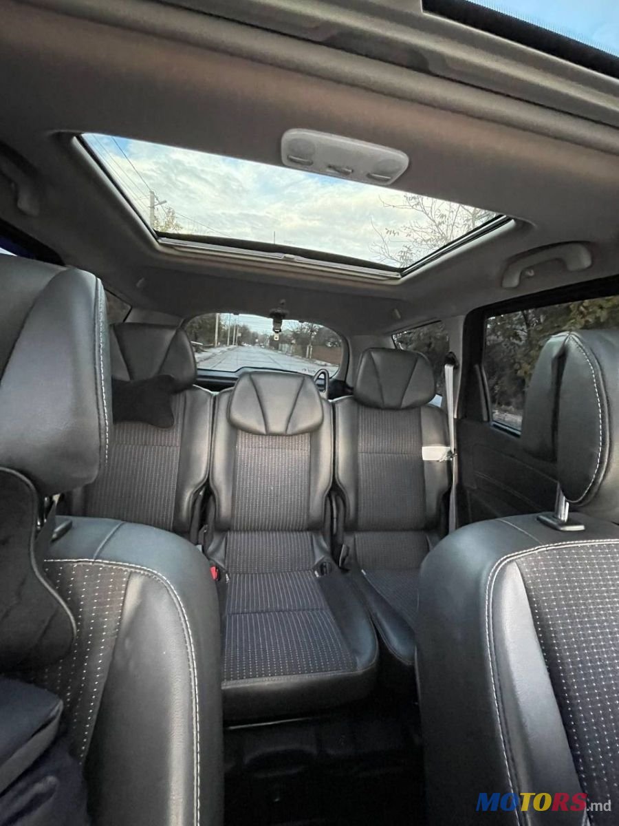 2013' Renault Grand Scenic photo #5