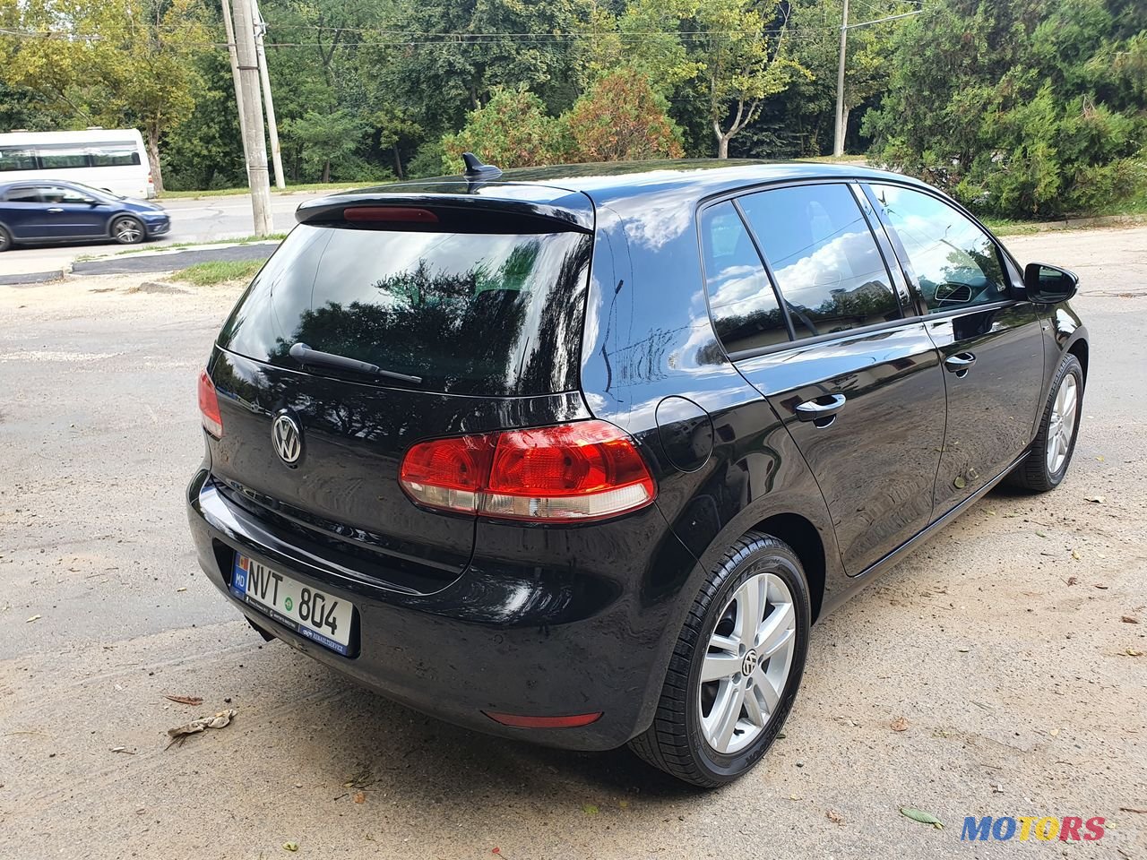 2012' Volkswagen Golf photo #3