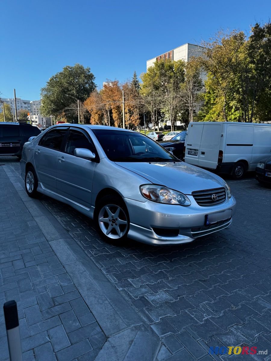 2004' Toyota Corolla photo #2