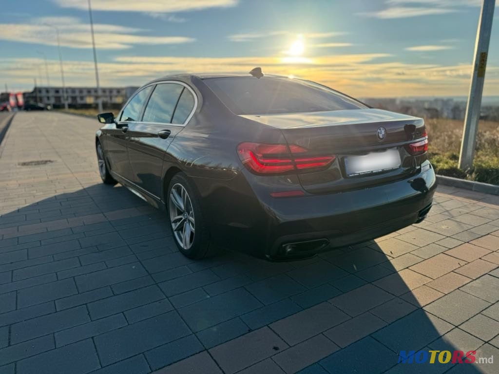 2017' BMW 7 Series photo #4