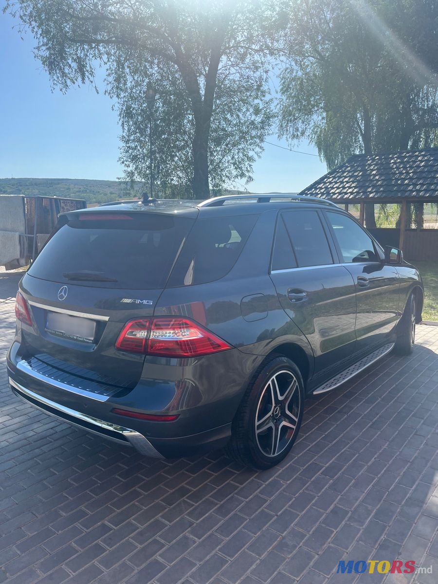 2013' Mercedes-Benz M-Class photo #4