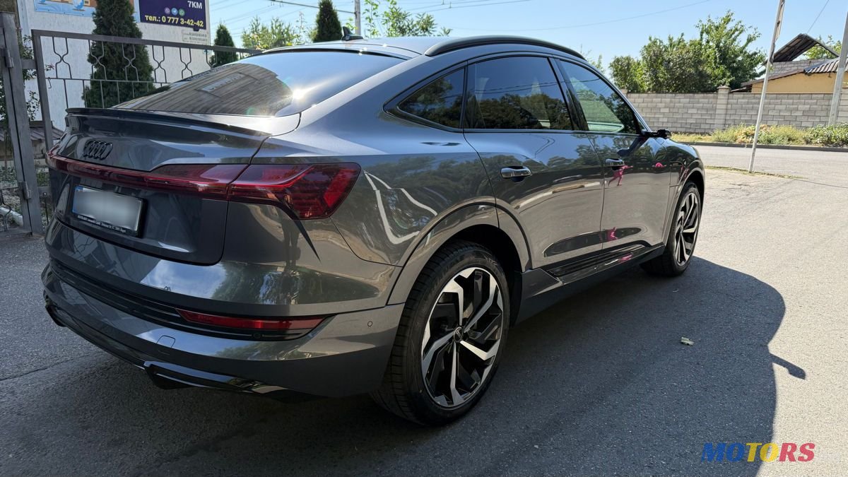 2022' Audi e-tron Sportback photo #6